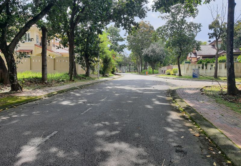 Bungalow Land Jalan Menara U8/8, Bukit Jelutong