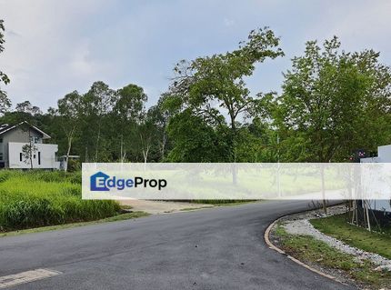 Bungalow land in BluWater Estate Mines for Sale, Selangor, Seri Kembangan