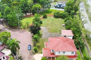 Bungalow Land, Mihrab U8/12, Bukit Jelutong, Shah Alam