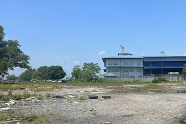 Jalan Bukit Kemuning