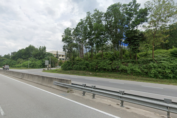 3.15 acres converted Industrial land in Karak, Bentong for Sale