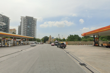 Kampung Sungai Kayu Ara