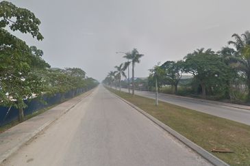 Industrial Zoning Land @ Olak Lempik Tanjung Dua Belas, Banting, Kuala Langat for Sale