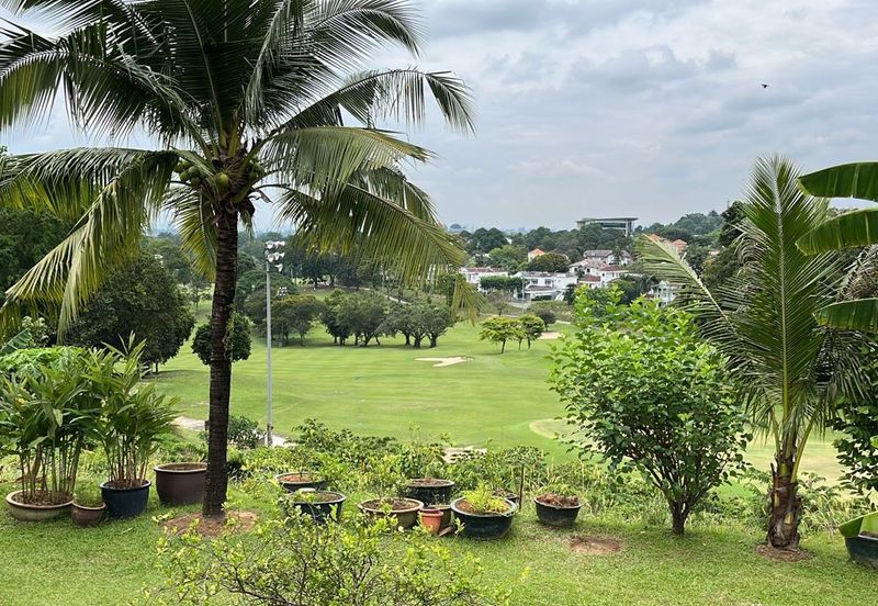 KGSAAS Golf Club, Seksyen 13