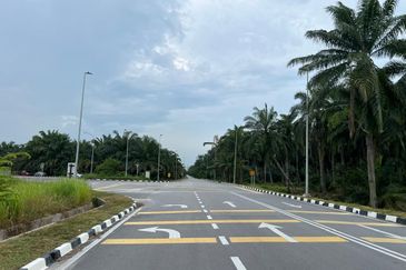 Industrial Zoning Land, Olak Lempit Tanjung Dua Belas, Bukit Changgang Banting, Kuala Langat for Sale