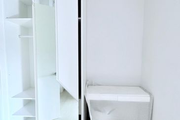 Hill10 Residence @ i-City