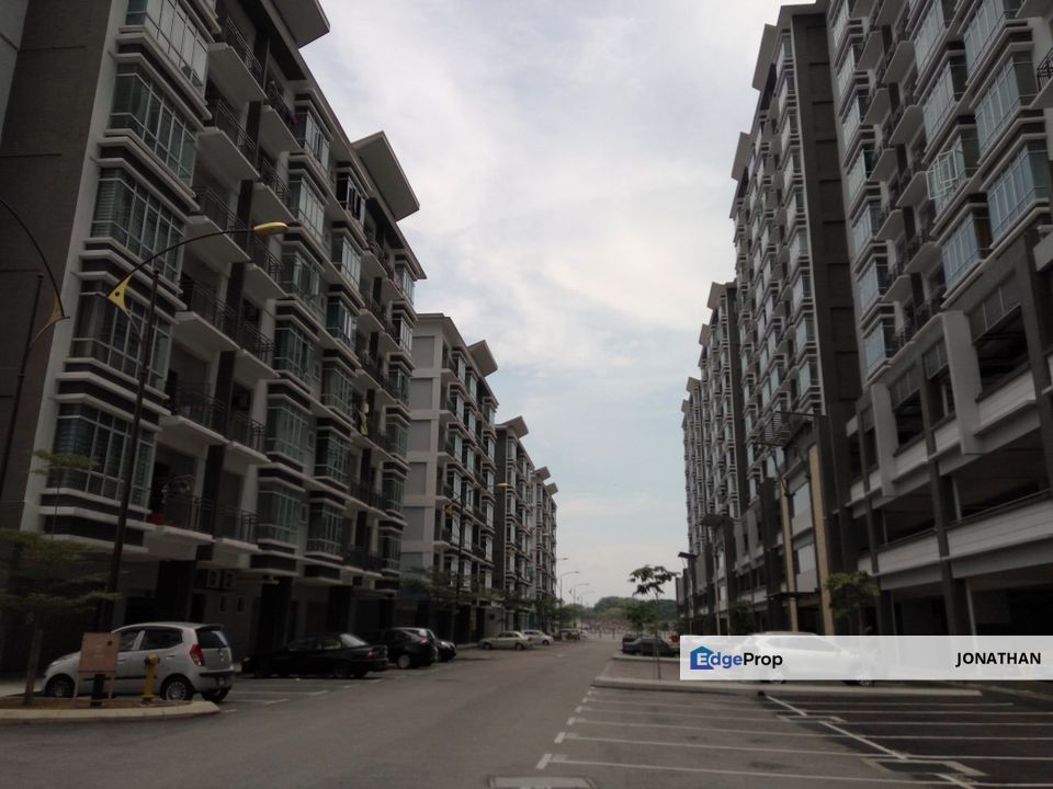 Available July 2025 24h Gated Community 3r2b 2carpark Highy Floor, Selangor, Shah Alam