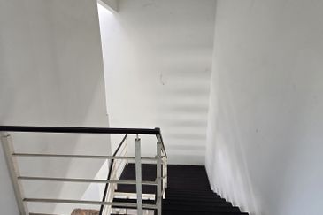 Seksyen 16, Shah Alam