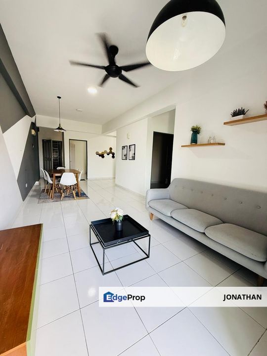 Fully Furnished with Minimalist Design , Selangor, Shah Alam