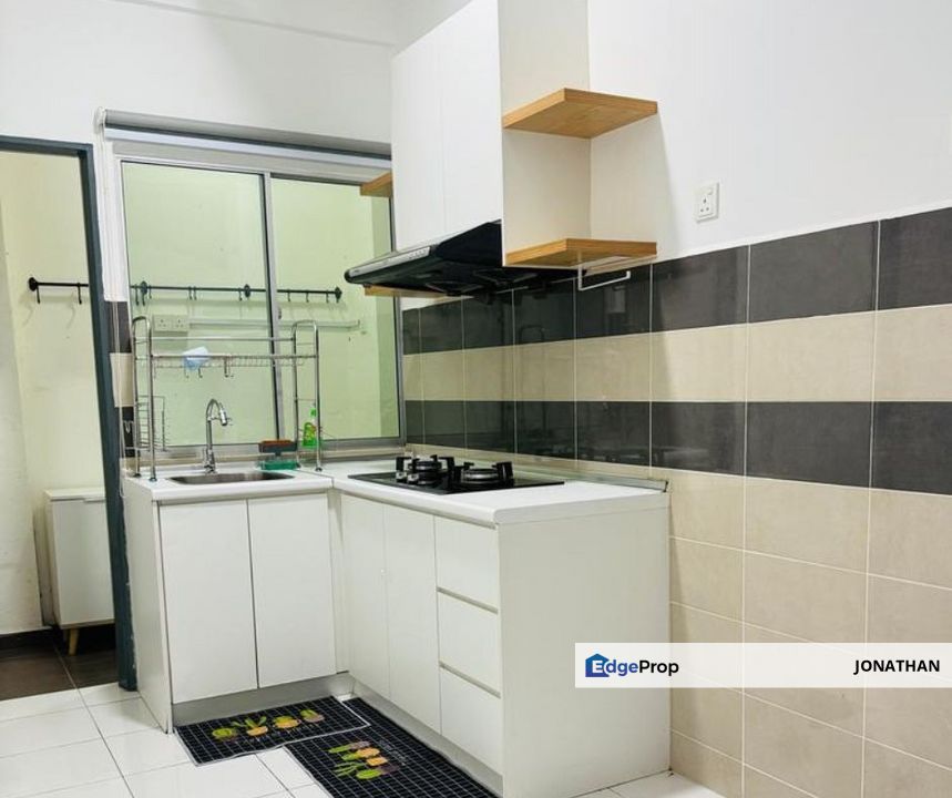 Fully Furnished with Minimalist Design High Floor, Selangor, Shah Alam