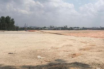 PASIR GUDANG INDUSTRIAL LAND (DORMITORY) FOR SALE