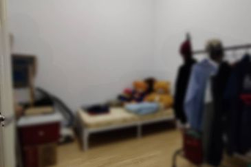 Single Storey Terraced Intermediate House For Sale  Location: Jalan Promin, Senadin Phase 2-3, Senadin, Miri