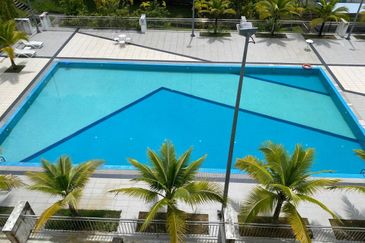 Homelite Eco Park Condominium