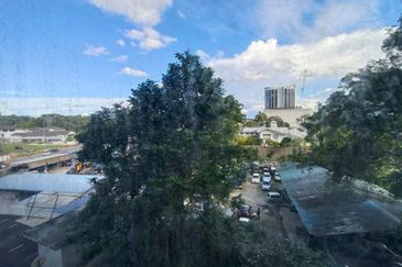 LD Legenda Apartment @ Kozi Square