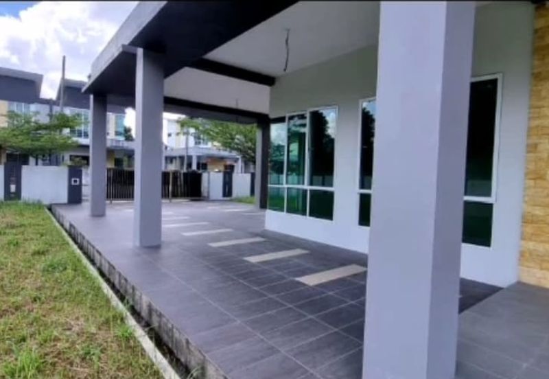 Double Storey Semi Detached For Sale Located at Jalan Sungai Tapang, nearby Kuching Airport