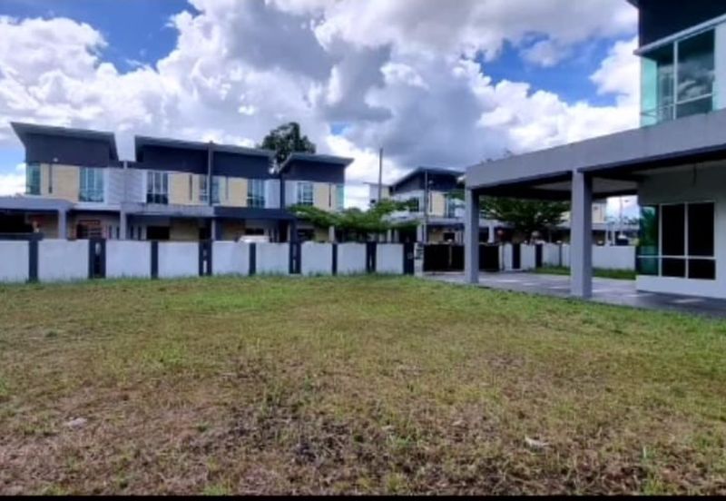 Double Storey Semi Detached For Sale Located at Jalan Sungai Tapang, nearby Kuching Airport