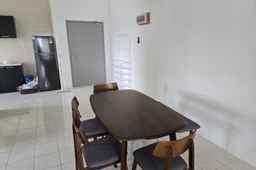 Sri Pertiwi Batu Kawa Apartment For Rent! Located at Batu Kawa, Kuching