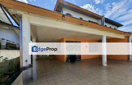 Double storey Semi Detached house For Sale Located at Hua Joo Park , Sarawak, Kuching