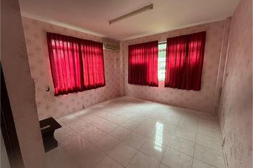 Eden Heights Condominiums