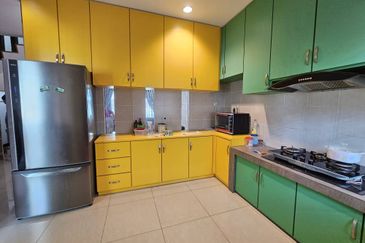 Double Storey Terrace Intermediate House For Rent! Located at Uni Central, Samarahan