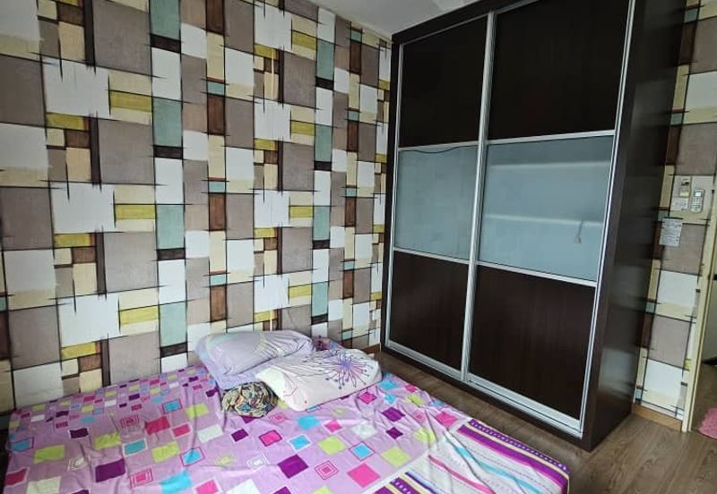 Double Storey Terrace Intermediate House For Rent! Located at Uni Central, Samarahan