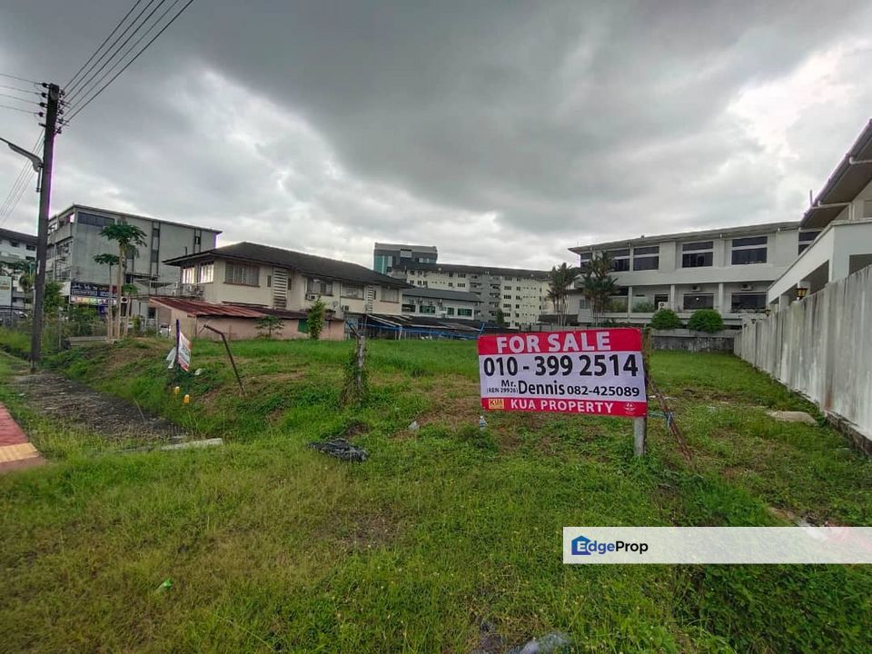 Detached Lot For Sale! 📍Located at Jalan Deshon (Road Side), Sarawak, Kuching