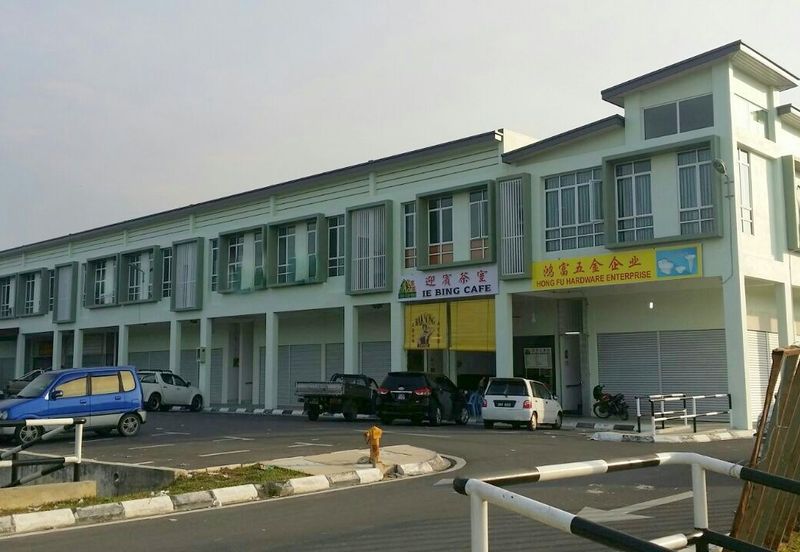Double Storey Intermediate Shoplot For Sale! Located at Moyan