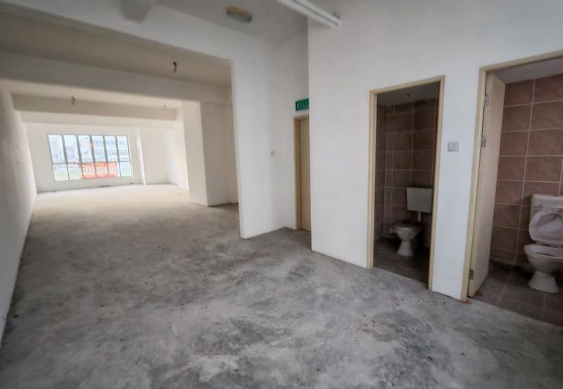 First Floor Intermediate House For Rent! Located at 7th Mile