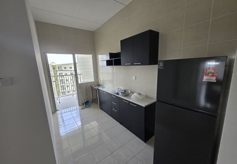 SP Lodge Apartment For Rent! Located at PIne Square Batu Kawa 