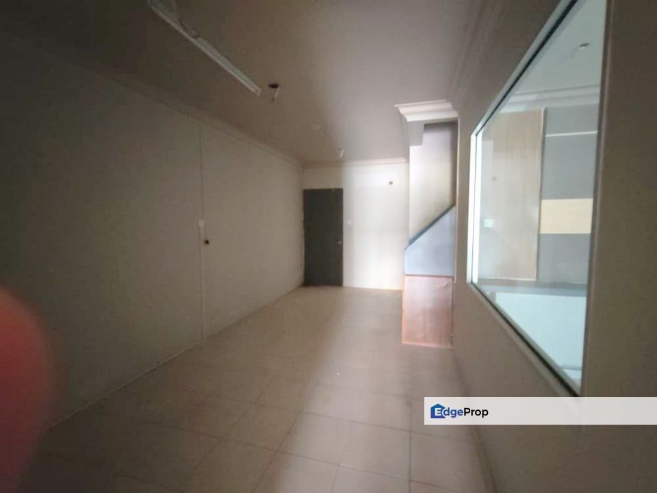 2 Units Adjoining Ground Floor Intermediate Shoplots For Rent Located at Jalan Datuk Abdul Rahim, behind Hock Lee, Sarawak, Kuching