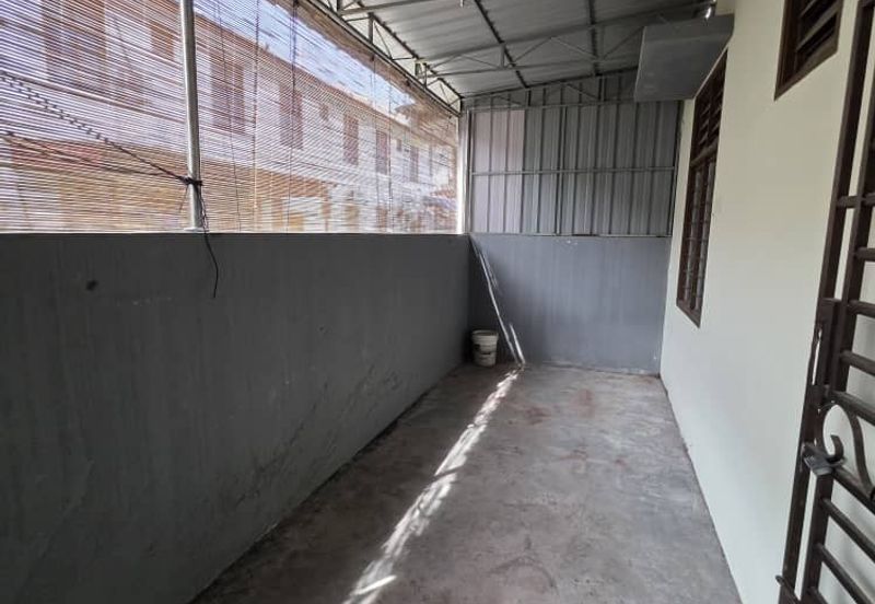 Jalan Pulai Indah 3/3