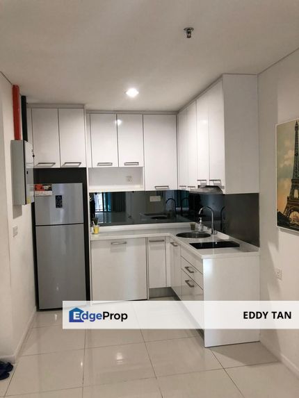 Mercu Summer Suites 2 Rooms 2 Bath For Rent near KLCC and Monorail, Kuala Lumpur, KL City