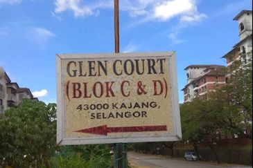Glen Court, Bandar Sungai Long