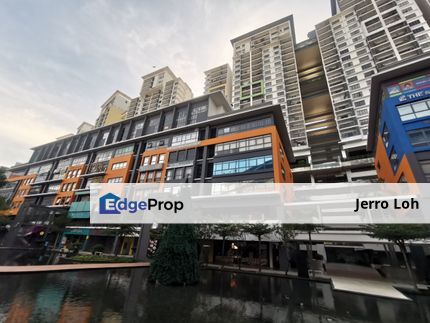 Puchong Setiawalk Enbloc Building Facing Landscape For Sale  , Selangor, Puchong