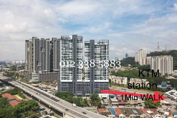 D'Sands Residence, OldKlangRoad, 2Rooms 1Bath, 1CarParkP(extra CP for Rent), 2Mins WALK to KTM Station, 3 Mins to Drive PJ, 5Mins Drive to MV