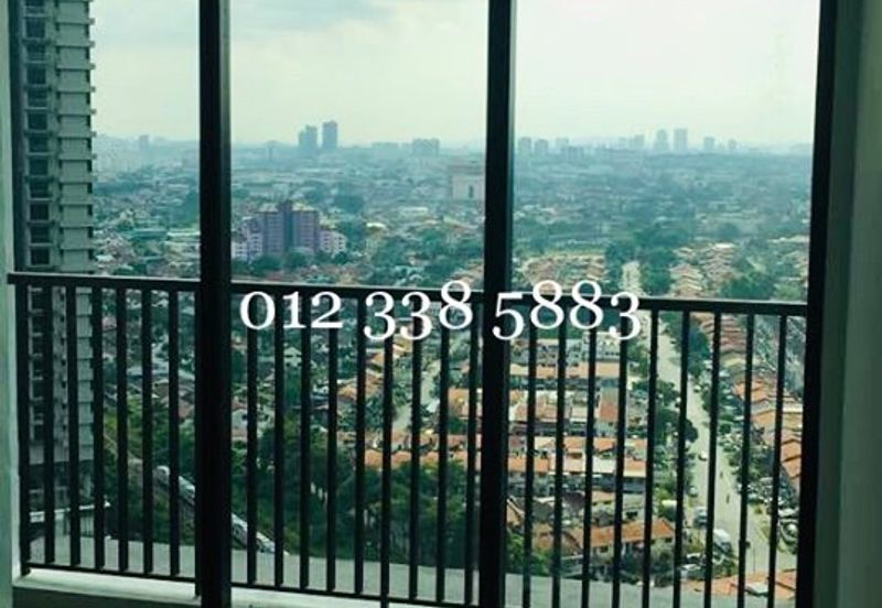 D'Sands Residence, OldKlangRoad, 730sf, 1CarPark, 2Room1Bath, 3Mins Drive to PJ, 5Mins Drive to MidValley, Bangsar, 2Mins WALK to Petaling KTM Station