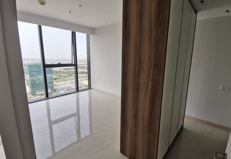 Top Residency Unit Fully/Partial @ Setia Alam for Rent