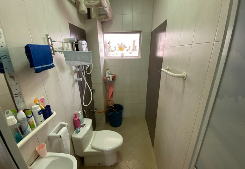 Kenanga Apartment, Puchong