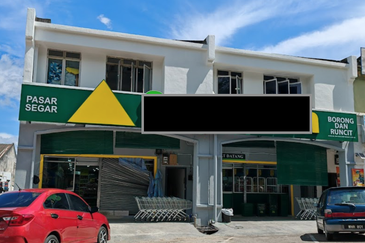 For Rent @ Bukit Beruntung Rawang Shop 2 Storey