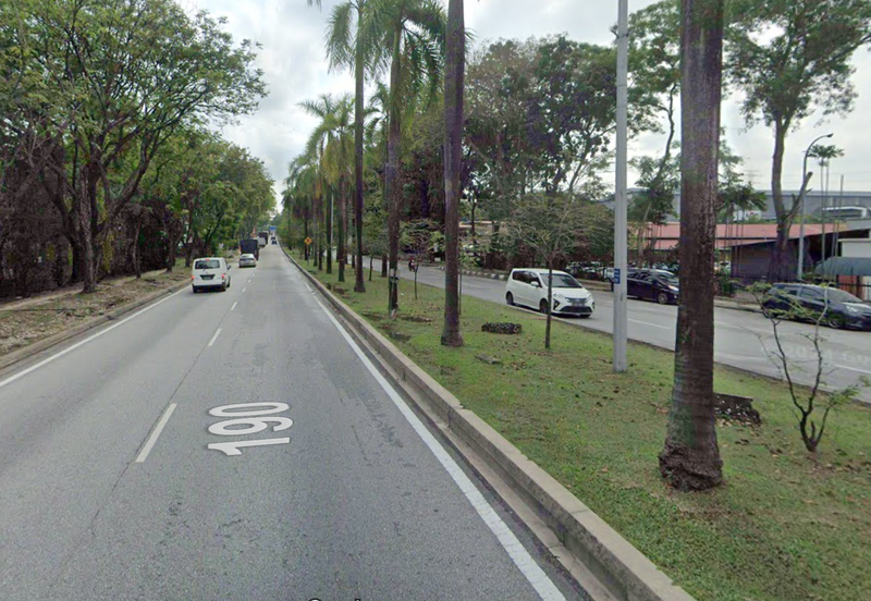 Dataran Otomobil, Seksyen 15