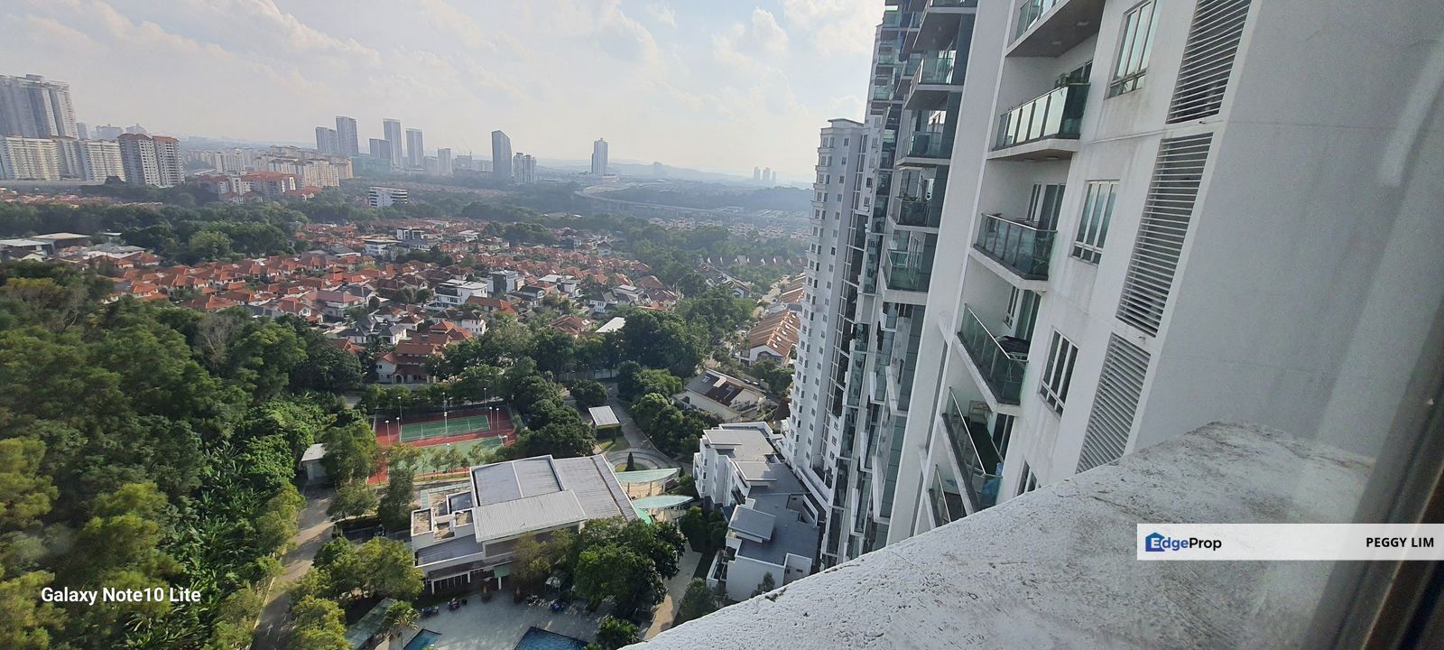 Condominium for rent @ Surian Residences, Mutiara Damansara, Selangor, Mutiara Damansara