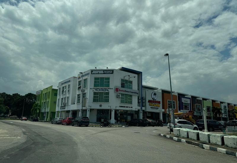 Shop Office to sell In Taman Lagenda, Melaka