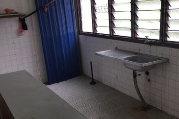 Jalan Nirwana Ampang Shop Lot for Sale