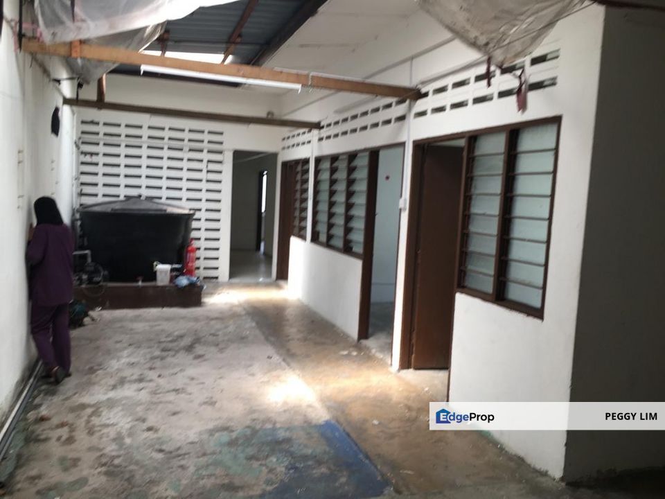 Jalan Nirwana Ampang Shop Lot for Sale, Selangor, Ampang