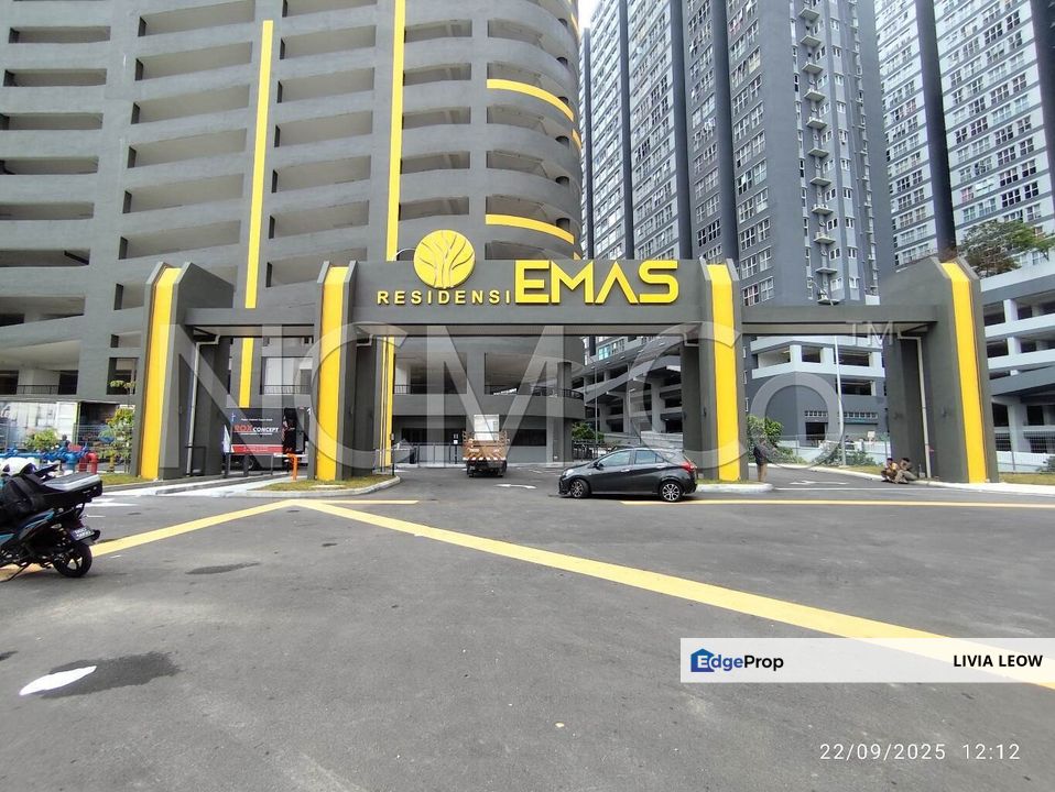 Sale -36% Below Market Value Residensi Emas (Newly completed) Jalan Zamrud 2, Sungai Tangkas, Kajang, Selangor , Selangor, Kajang