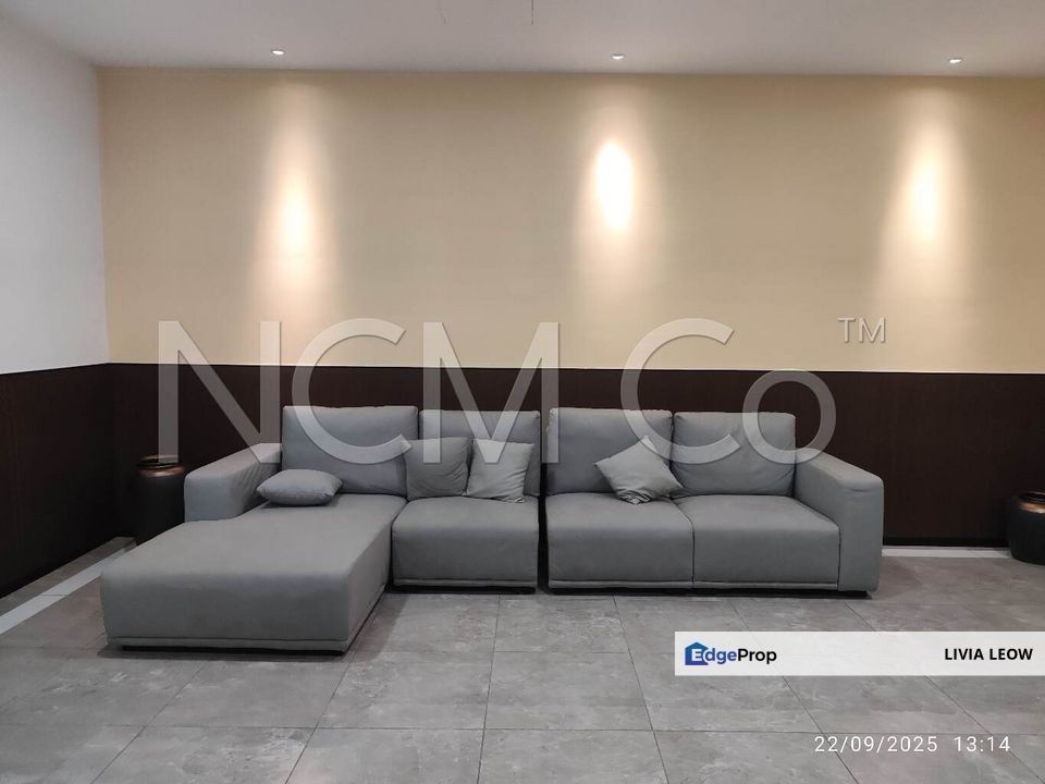 Sale -36% Below Market Value Residensi Emas (Newly completed) Jalan Zamrud 2, Sungai Tangkas, Kajang, Selangor , Selangor, Kajang