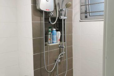 Kampung Sungai Kayu Ara