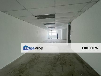 Office (1472 sq ft )  1st floor @ Skywalk I-City  Shah Alam , Selangor, Shah Alam