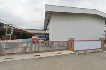 Nilai Factory For Rent