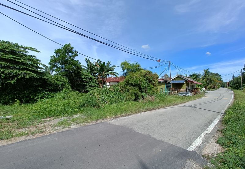 [ INFRA READY + TEPI JALAN ] Banglo Lot di Labu Lanjut 